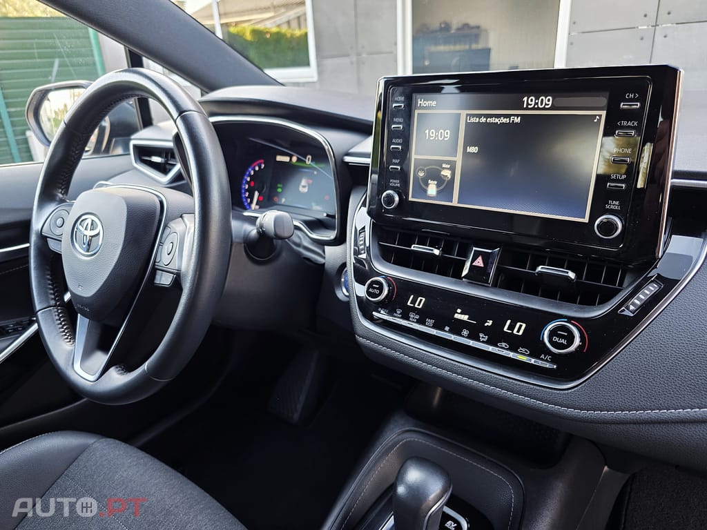 Toyota Corolla 1.8 Hybrid Comfort+P.Sport
