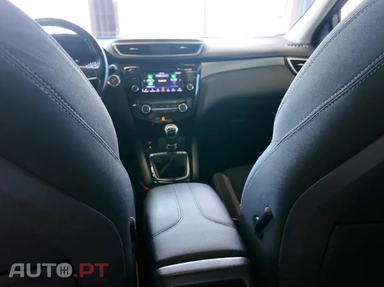 Nissan Qashqai 1.3 DIG-T Acenta