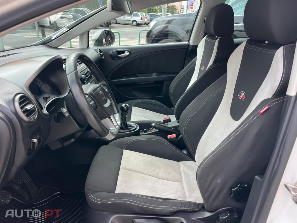 Seat Leon 2.0 TDI FR 18 Tiago Monteiro