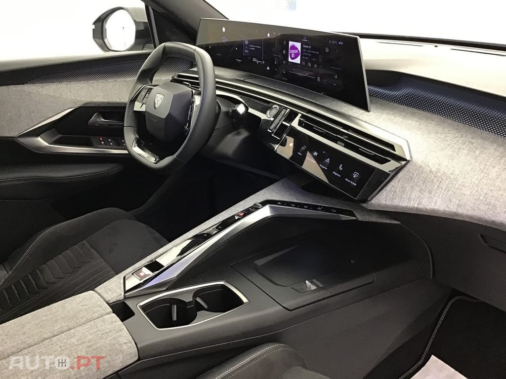 Peugeot 5008 1.2 Hybrid GT e-DCS6