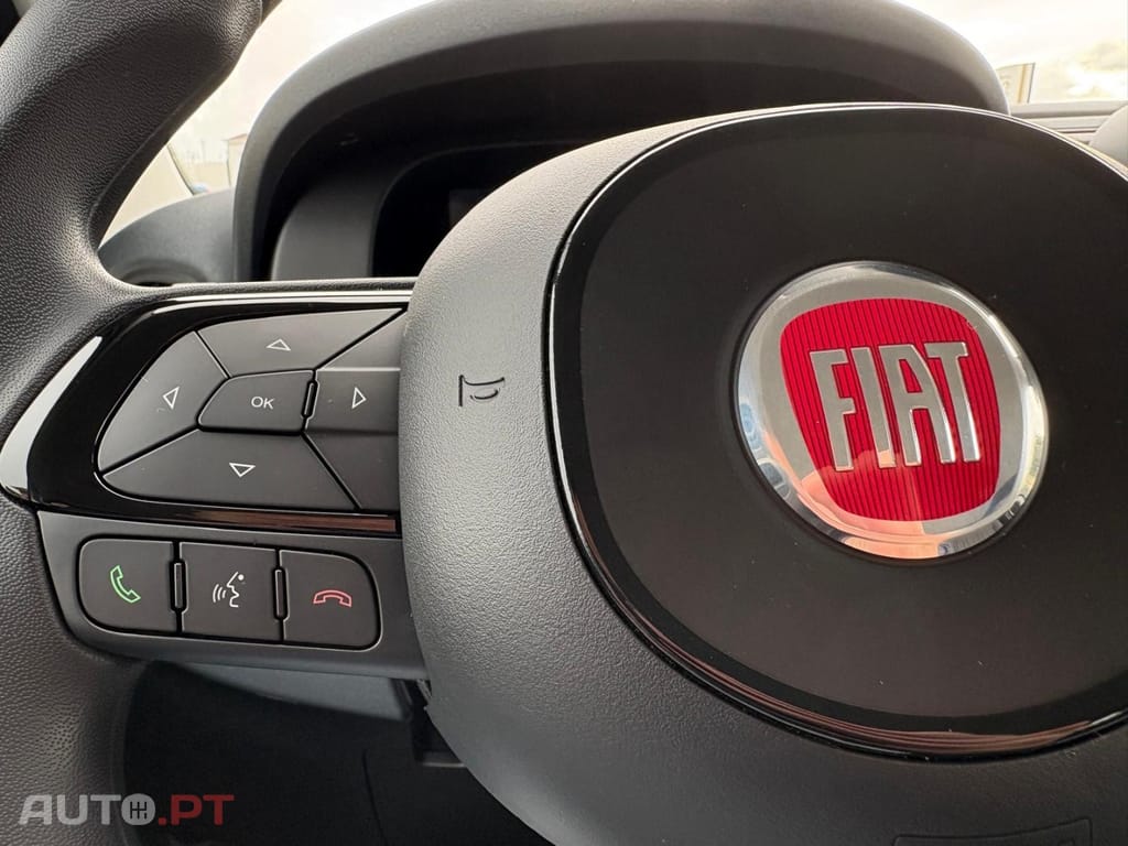 Fiat Panda 1.0 Hybrid Pandina