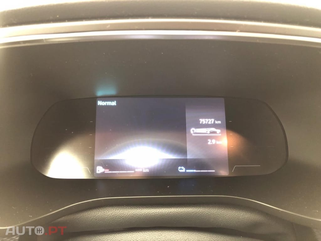 Renault Arkana 1.6 E-Tech Evolution