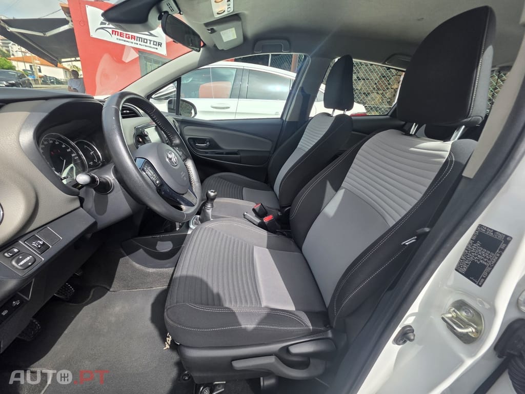 Toyota Yaris 1.0 VVT-i Comfort