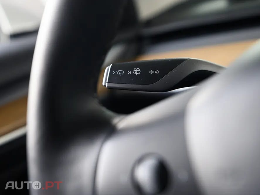Tesla Model 3 Long Range AWD Dual Motor