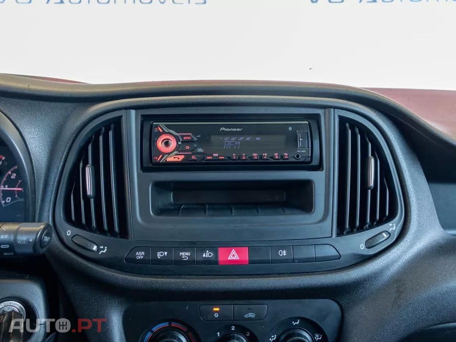 Fiat Doblo  Maxi 1.3 MultiJet Isotérmica 3 Lug.