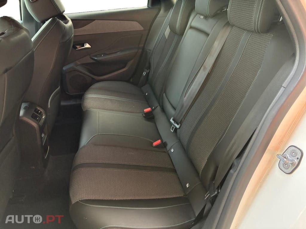 Peugeot 308 SW 1.5 BlueHDi Allure EAT8