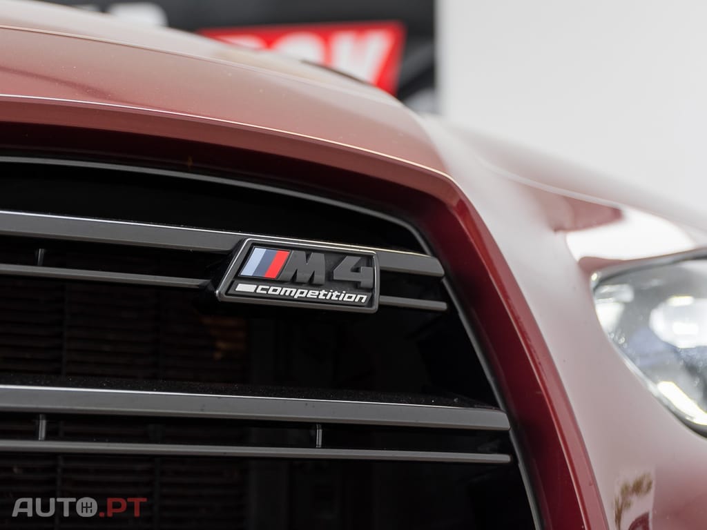 BMW M4 Competition Pack 50 anos M