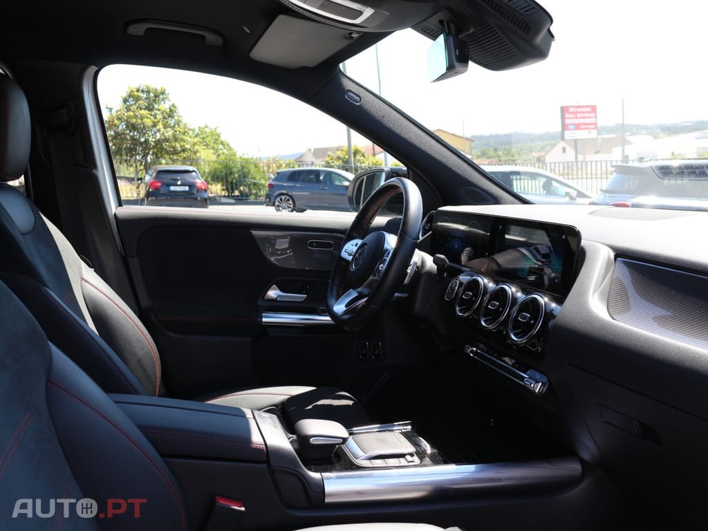 Mercedes-Benz GLA 250 e AMG Line