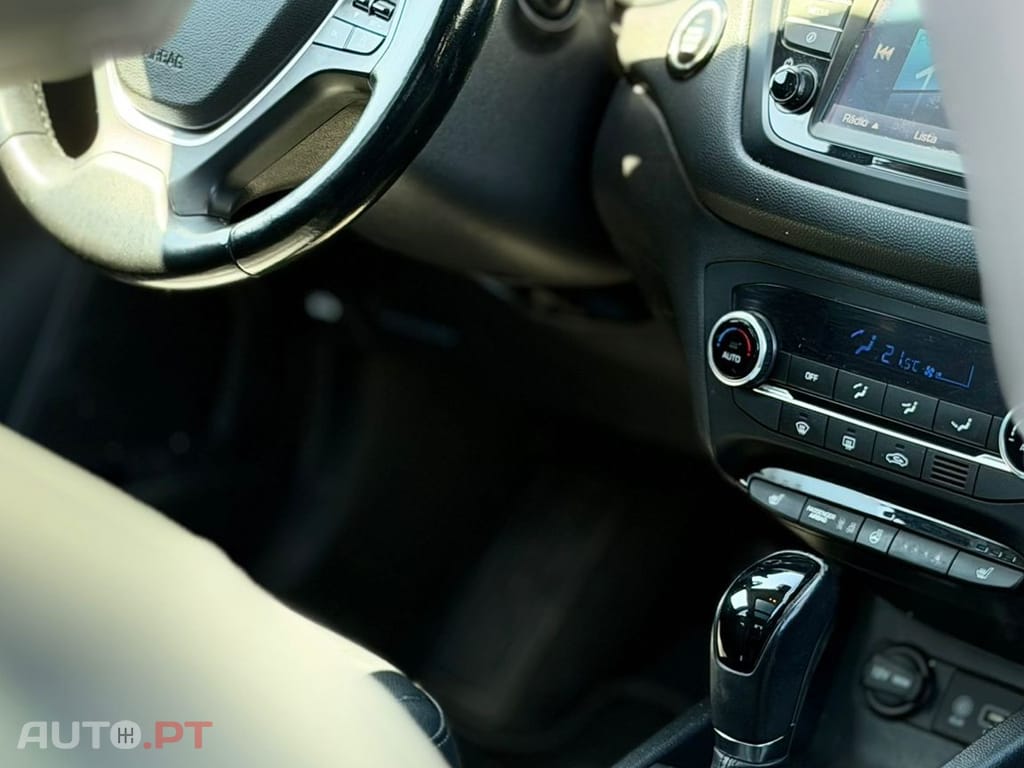 Hyundai i20 1.4 Comfort+Pack Look+JLL16 AT