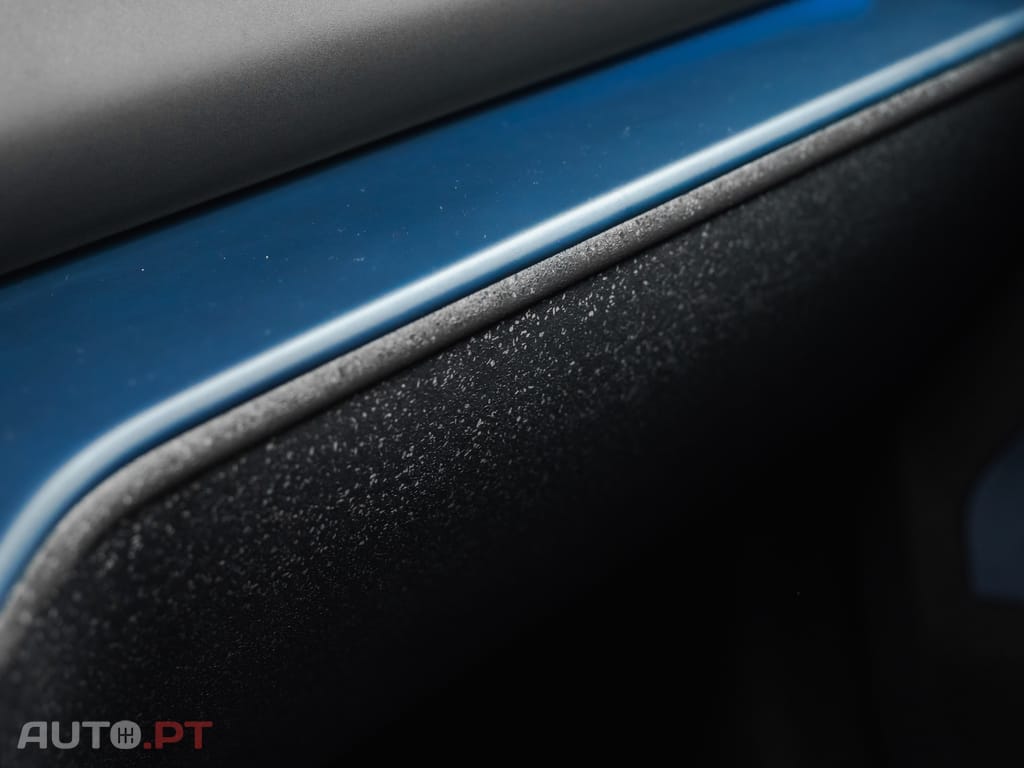 Volvo EX30 69 kWh Twin Motor Plus