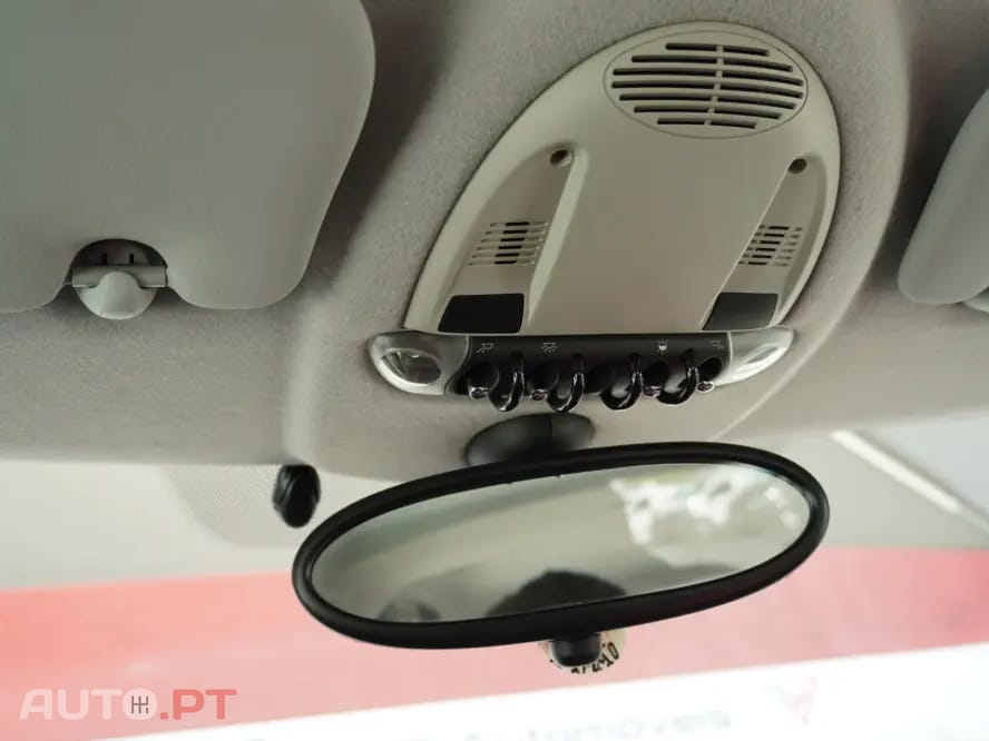 MINI Cooper Cooper D