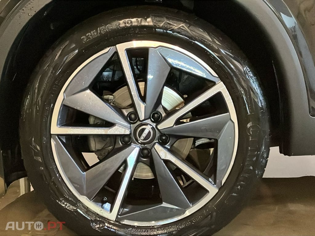 Nissan Qashqai 1.3 DIG-T N-Connecta LED