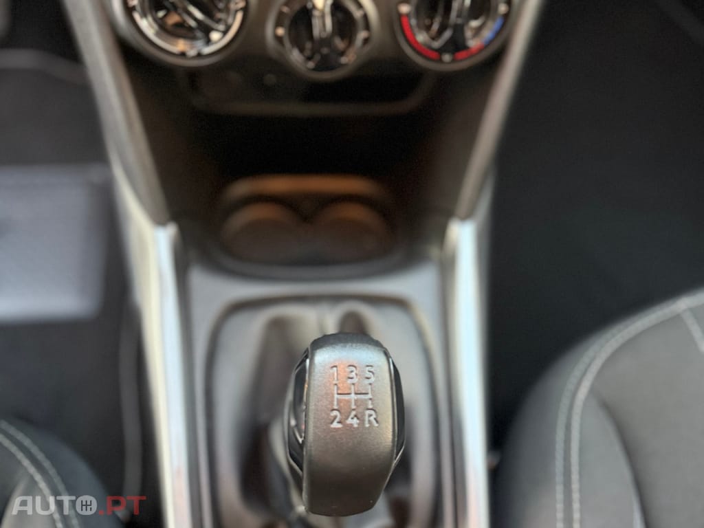 Peugeot 2008 1.2 PureTech Active
