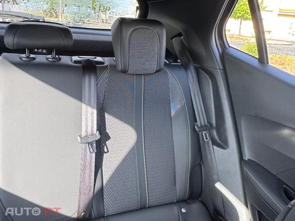 Peugeot 2008 GT 1.2 PureTec 130 EAT8