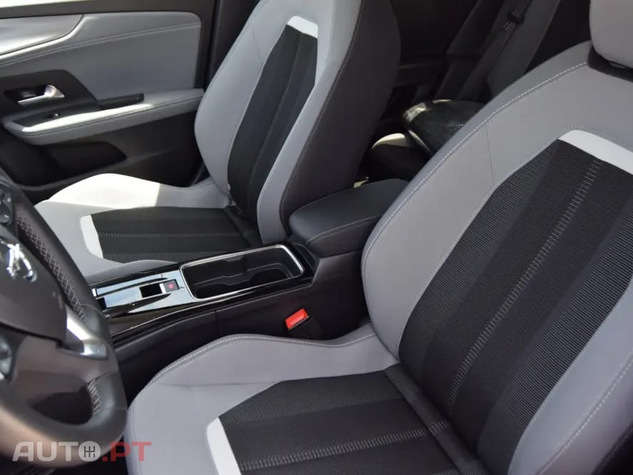 Opel Mokka 1.2 Hybrid GS eDCT