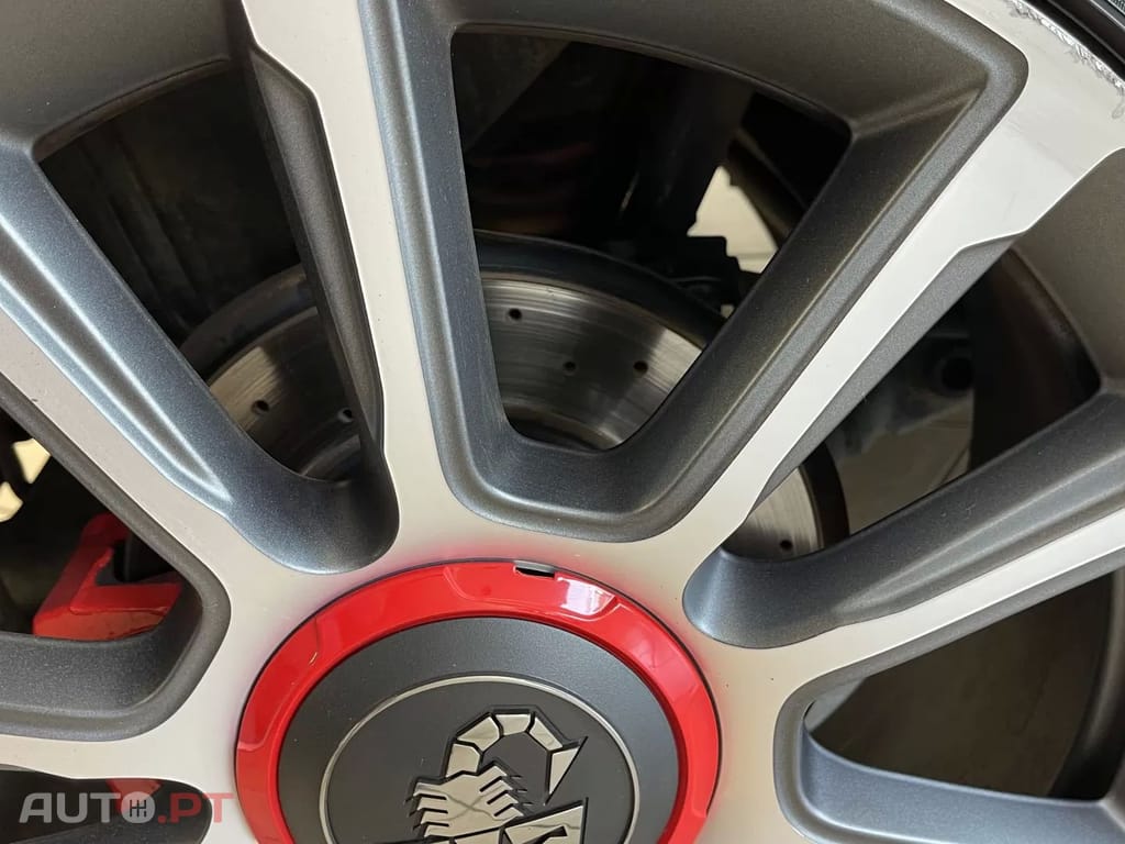 Abarth 595 1.4 T-Jet Turismo