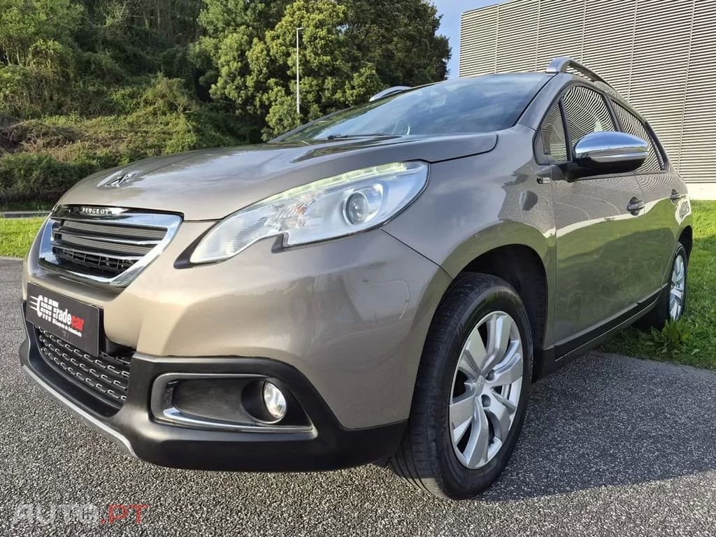 Peugeot 2008 1.2 PureTech Style