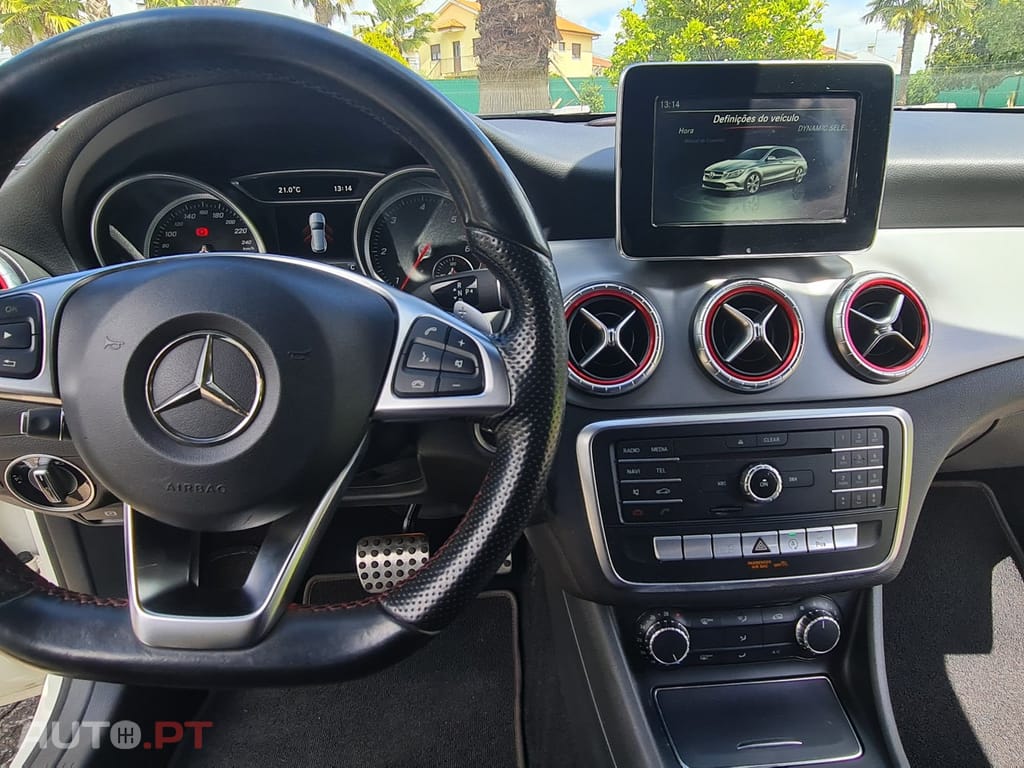 Mercedes-Benz CLA 220 d Shooting Brake AMG Line Aut.