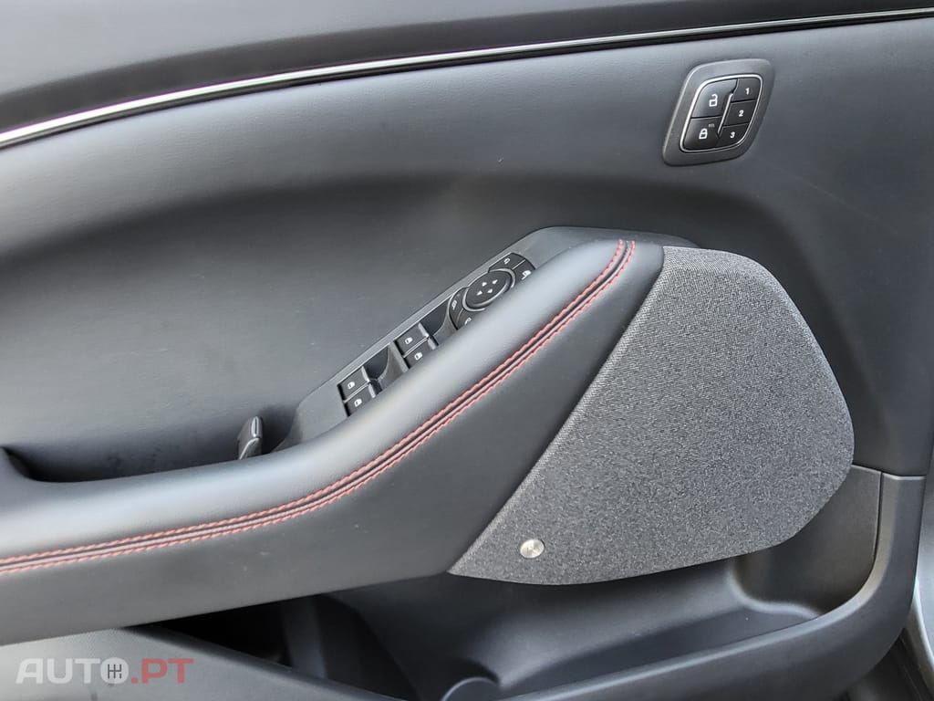 Ford Mustang Mach-E 98.7 kWh Premium