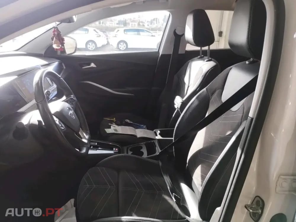 Opel Grandland (X) 1.6 T PHEV GSe