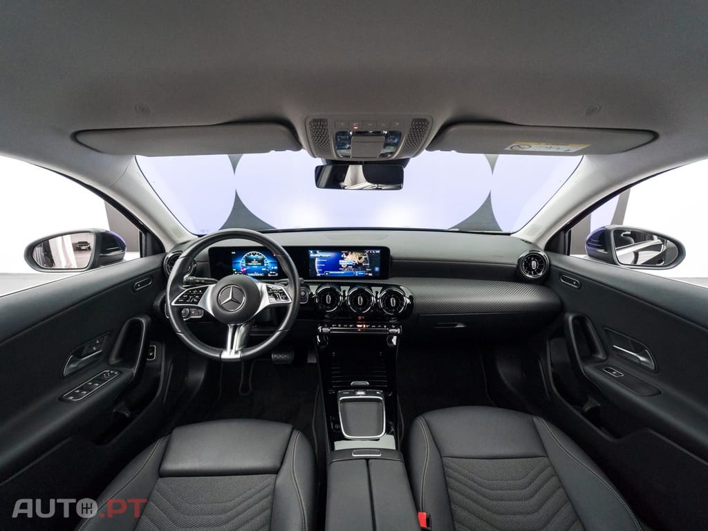 Mercedes-Benz A 250 e