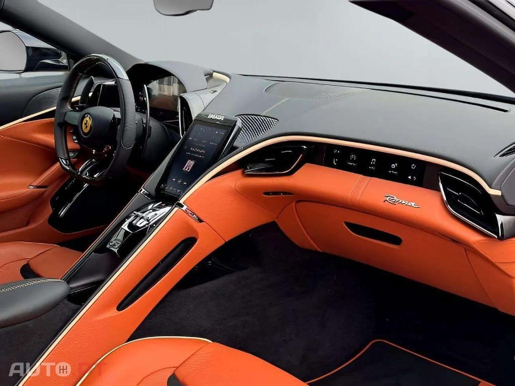 Ferrari Roma MATRIX CARBON