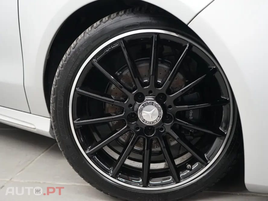 Mercedes-Benz CLA 180 d Shooting Brake AMG Line Aut.