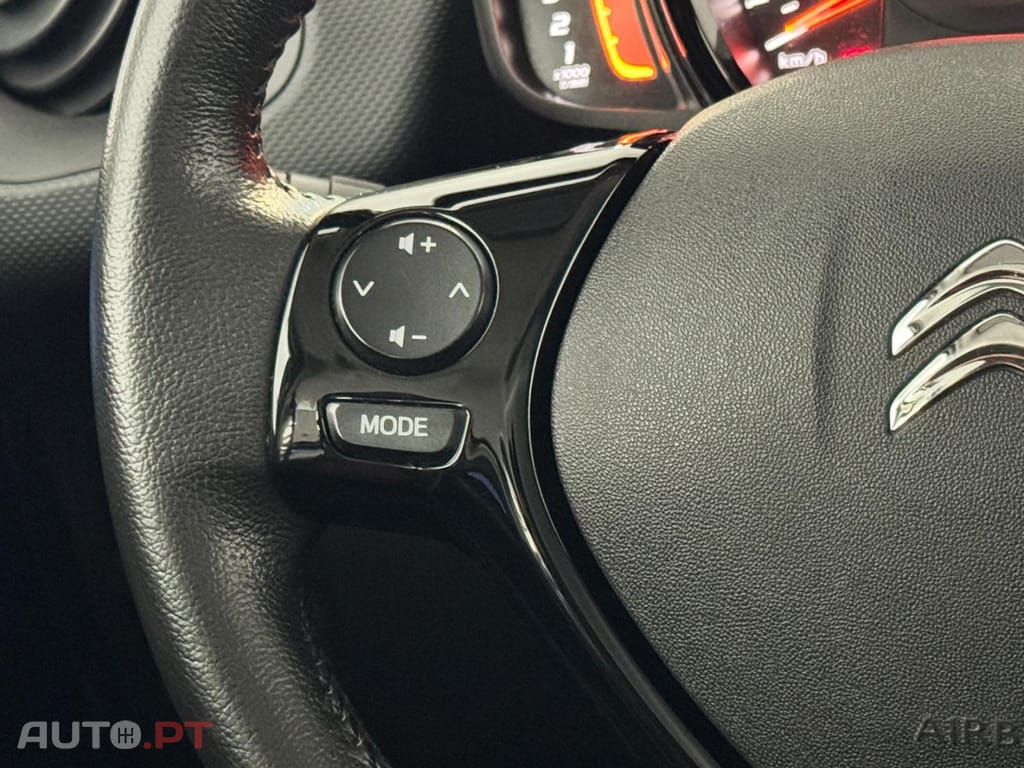 Citroen C1 1.0 VTi Shine