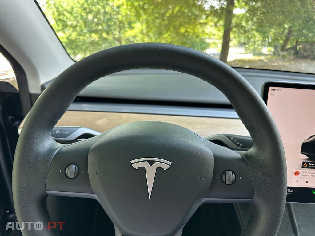 Tesla Model Y Long Range Tração Integral