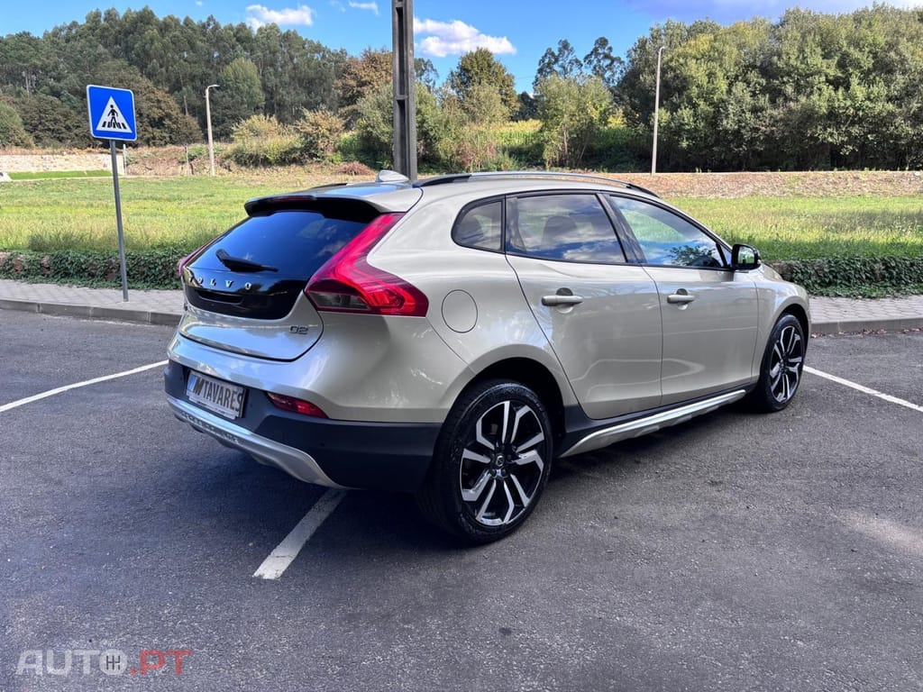 Volvo V40 Cross Country 2.0 D2 Pro