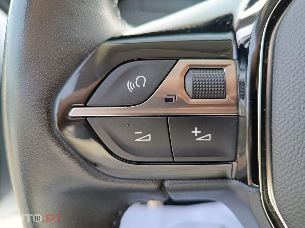 Peugeot 208 1.5 BlueHDi Allure Pack