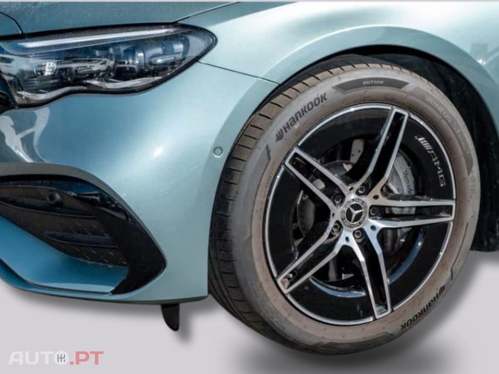 Mercedes-Benz E 220 I.V.A DEDUTÍVEL d AMG