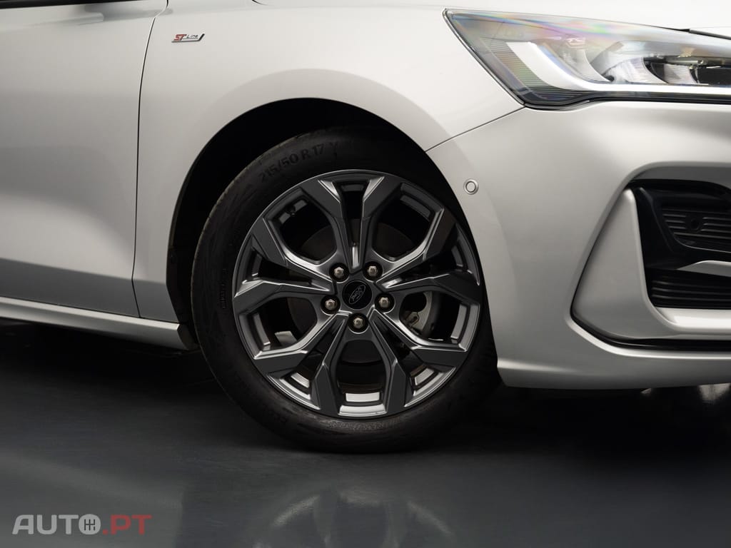 Ford Focus 1.0 EcoBoost MHEV ST-Line