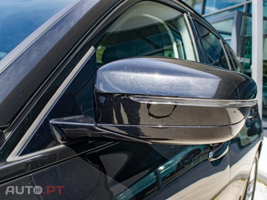BMW 320 e Touring Auto