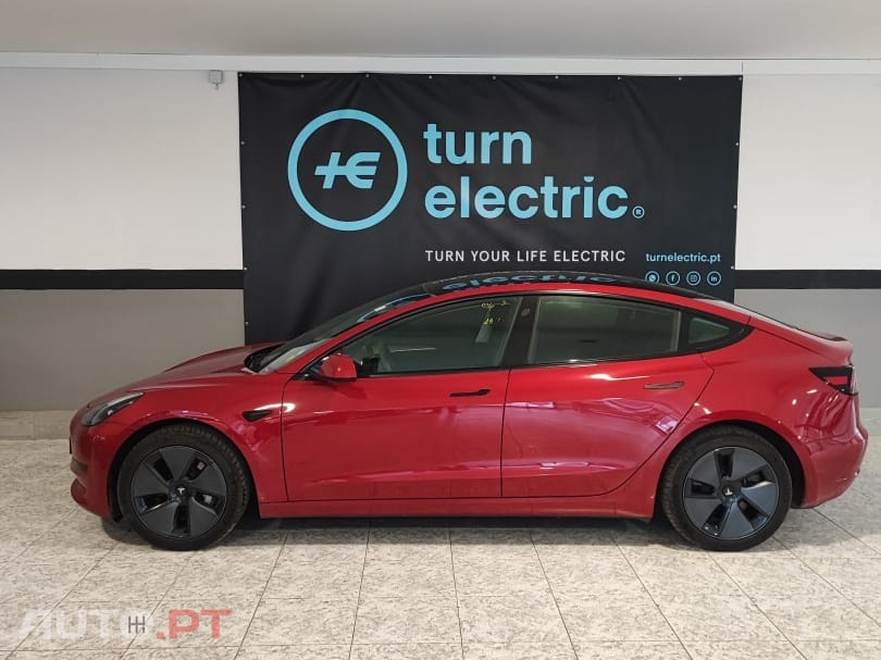 Tesla Model 3 Standard Range Plus RWD