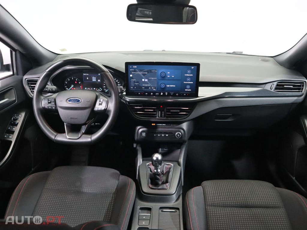 Ford Focus 1.0 EcoBoost MHEV ST-Line