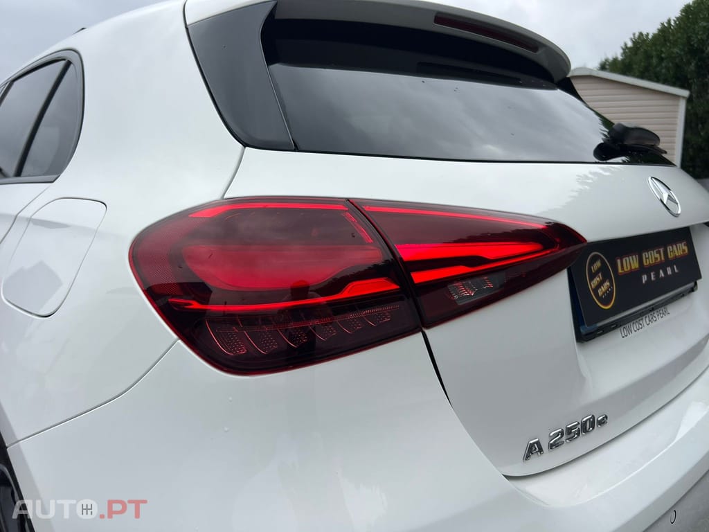 Mercedes-Benz A 250 e AMG Line