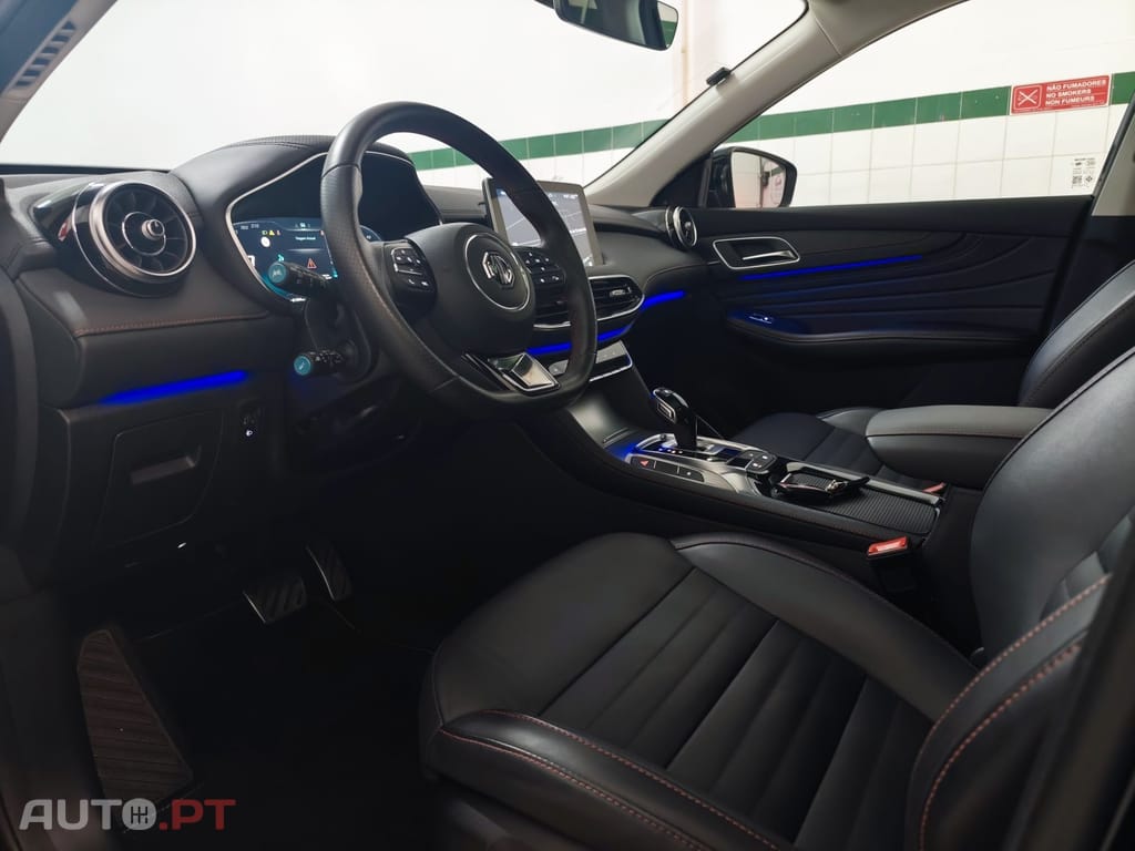MG EHS 1.5 T-GDI Plug-in Hybrid Luxury