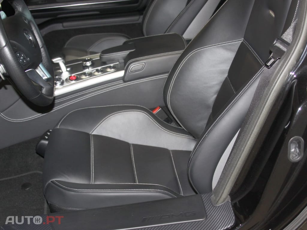Mercedes-Benz SLS 63 AMG