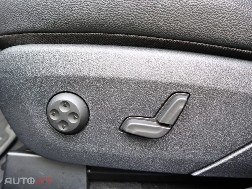 Mercedes-Benz EQE 300 AMG Line