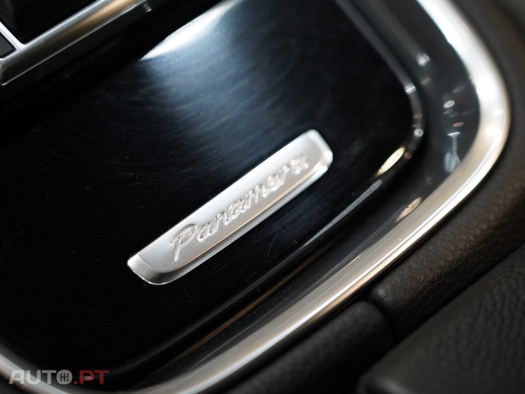 Porsche Panamera 4 E-Hybrid