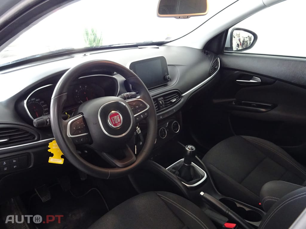 Fiat Tipo 1.3 M-Jet Lounge