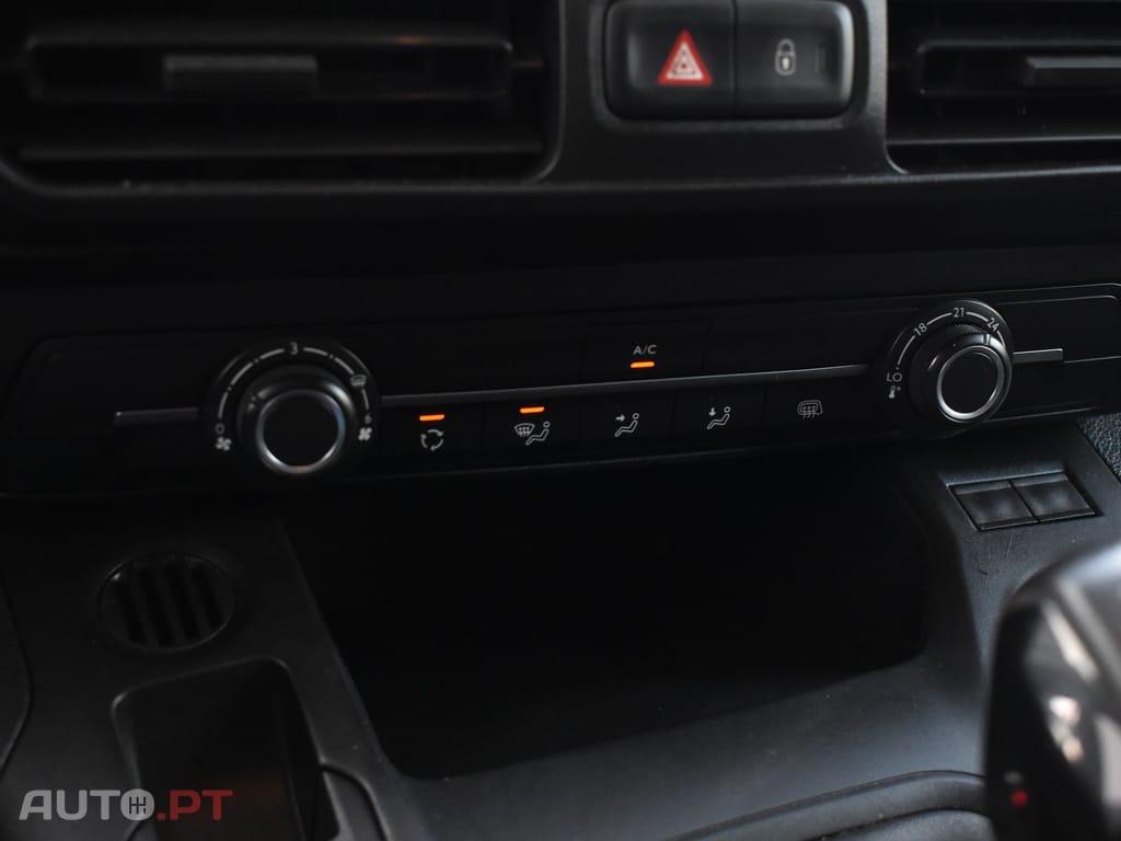 Peugeot Partner 1.5 BlueHDi Premium Longa