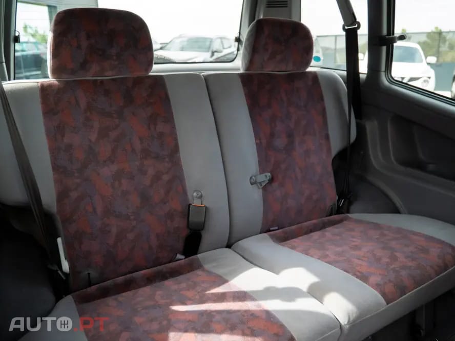 Nissan Terrano II 2.7 TDi Comfort