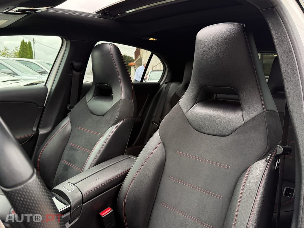 Mercedes-Benz A 180 d AMG Line Aut. Pack Premium Plus