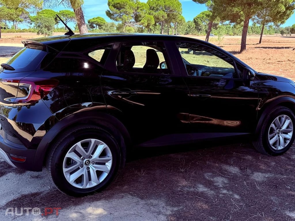 Renault Captur 1.0 TCe Equilibre Bi-Fuel