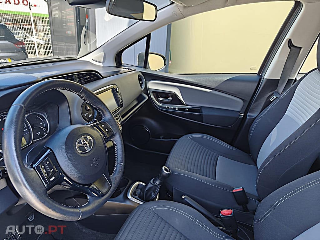 Toyota Yaris 1.0 VVT-i Comfort Plus