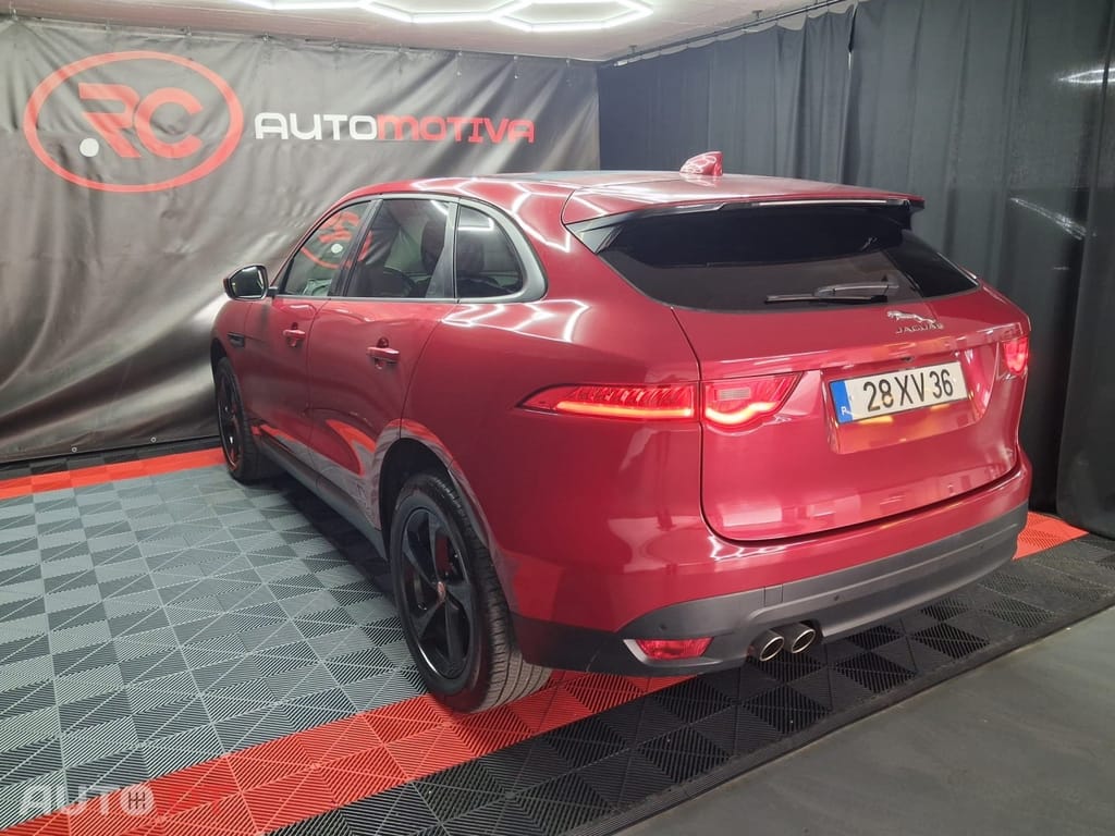 Jaguar F-Pace 2.0 i4D R-Sport Aut.