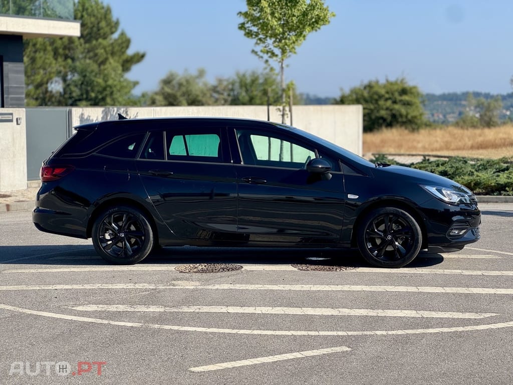 Opel Astra Ultimate