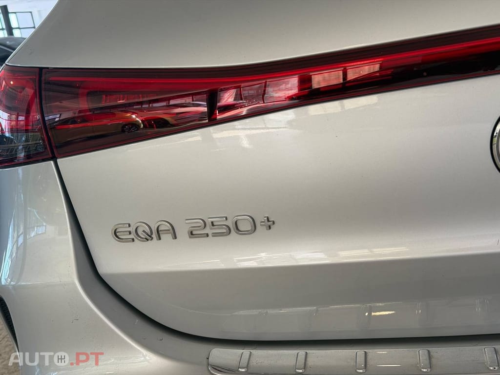 Mercedes-Benz EQA 250+ AMG Line